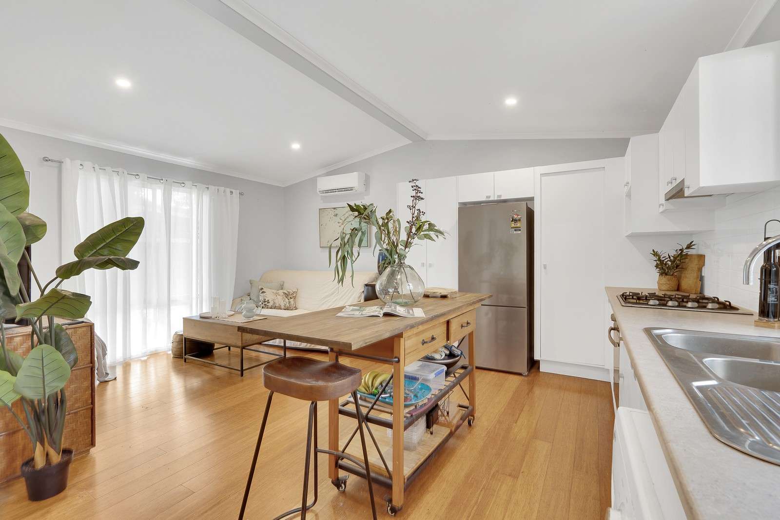 Lakeside Living Villa