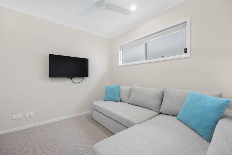 Modern Two Bedroom Home + Study