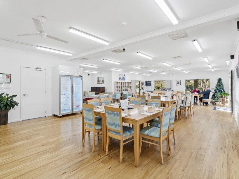 Single Catered Unit with lunch package included* – Rent in Seniors Community