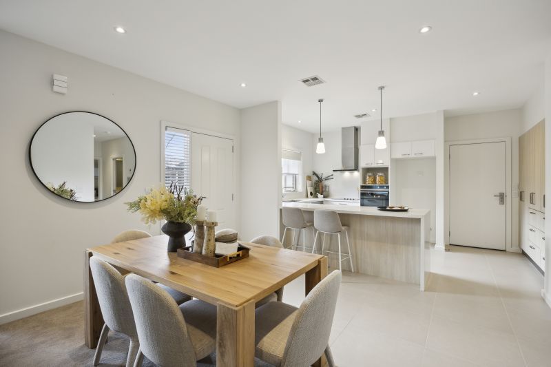 Modern 2-bedroom villa with private courtyard