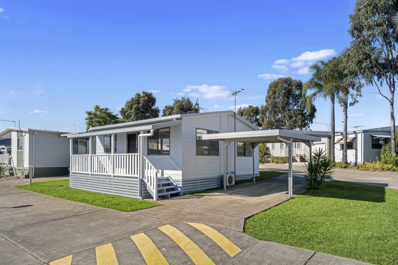 Fully Refurbished Home - Downsize in Style!