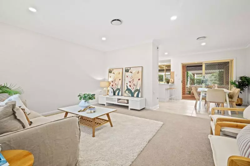 Lovely light-filled villa with all the comforts you need