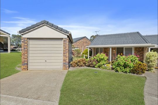 Spacious and private one-bedroom villa with detached garage