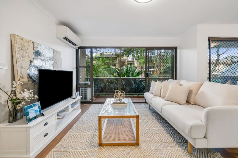 A Peaceful Villa Steps From the Community