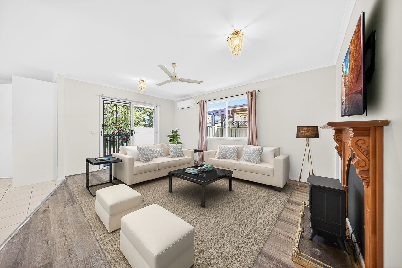 Palm Lake Resort Willow Lodge