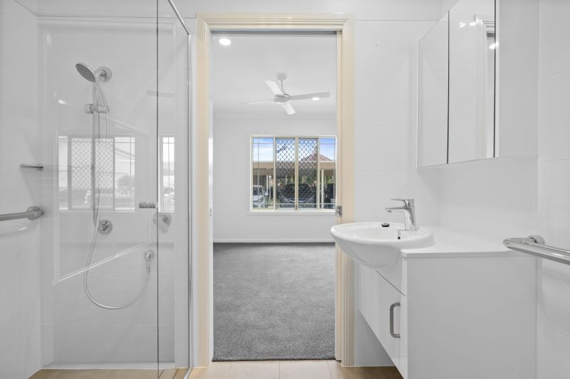 Generous 1-Bed Villa in the Heart of the Village