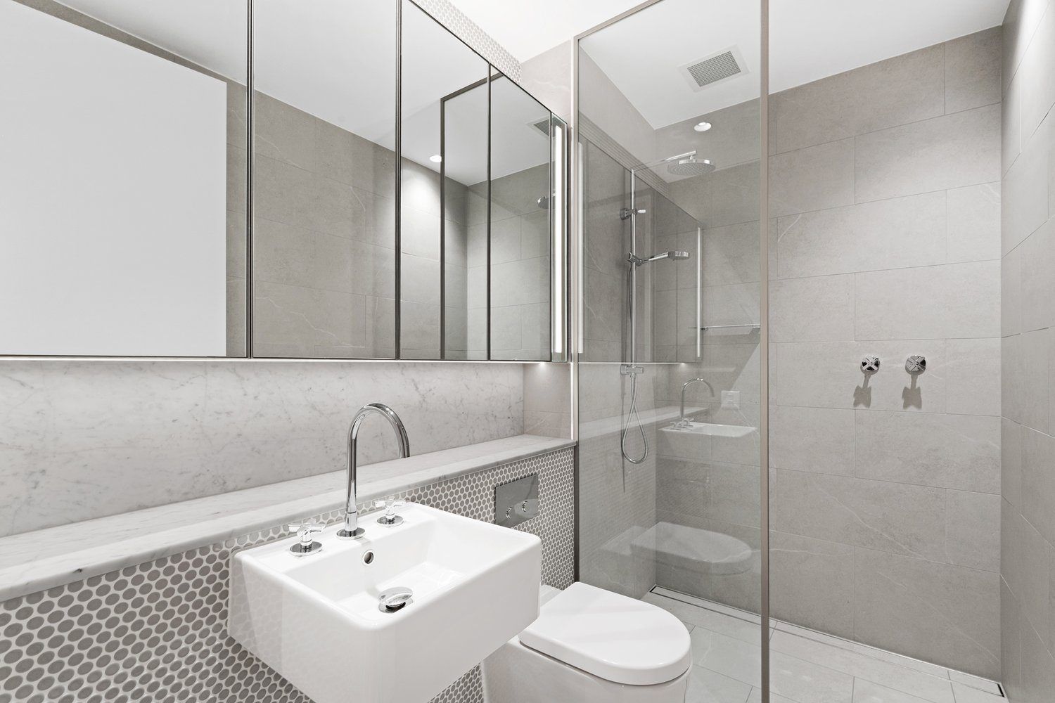 Three-Bedroom Apartment in Pet-Friendly Gordon Quarter