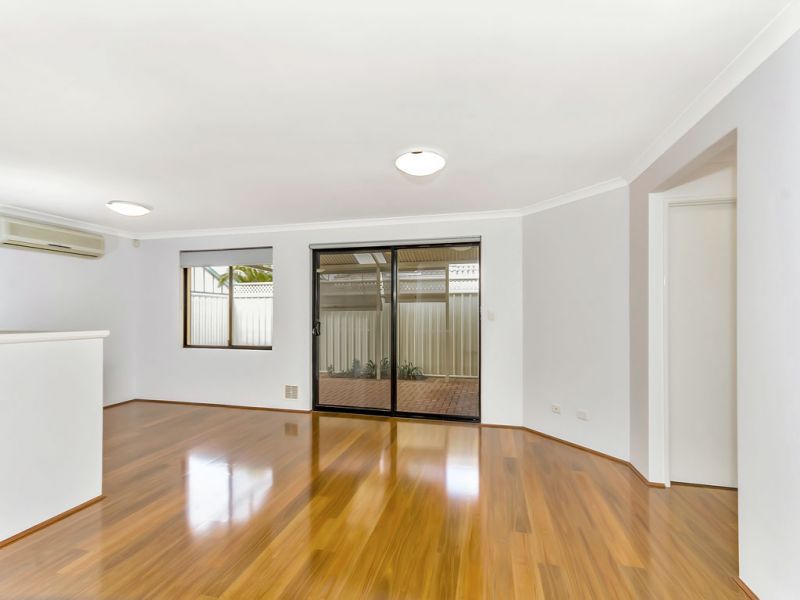 ARCADIA WATERS MADDINGTON - This Property Is Sure To Impress...