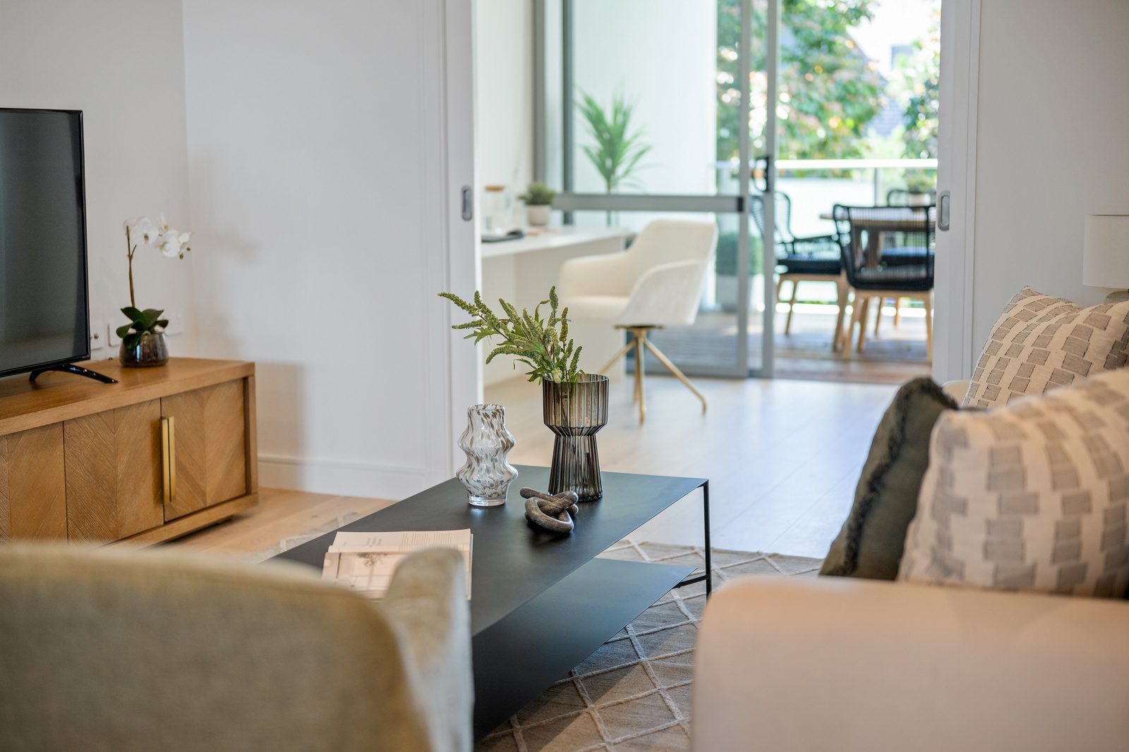 Bright, Stylish First-Floor Apartment
