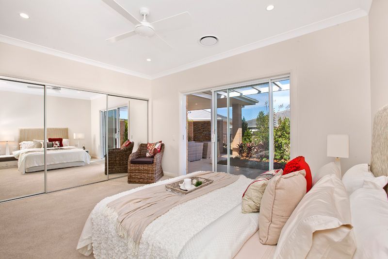 For those wishing the height of luxury…. The Lady Elliot is a must see!