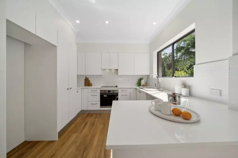 Contemporary & Stylish with Tranquil Reserve Views