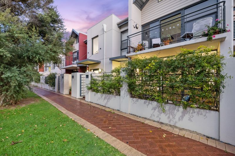 Modern living and superb location!