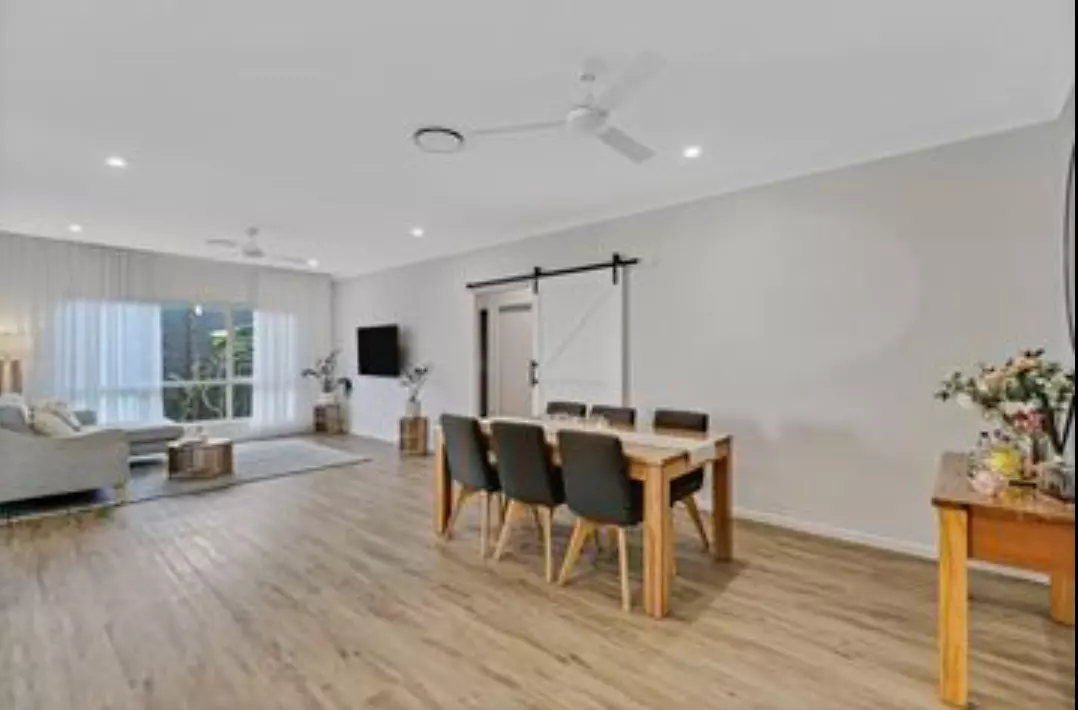 Halcyon Nirimba - Home 142 - Over 50's Luxury Resort (Sorrento Design)