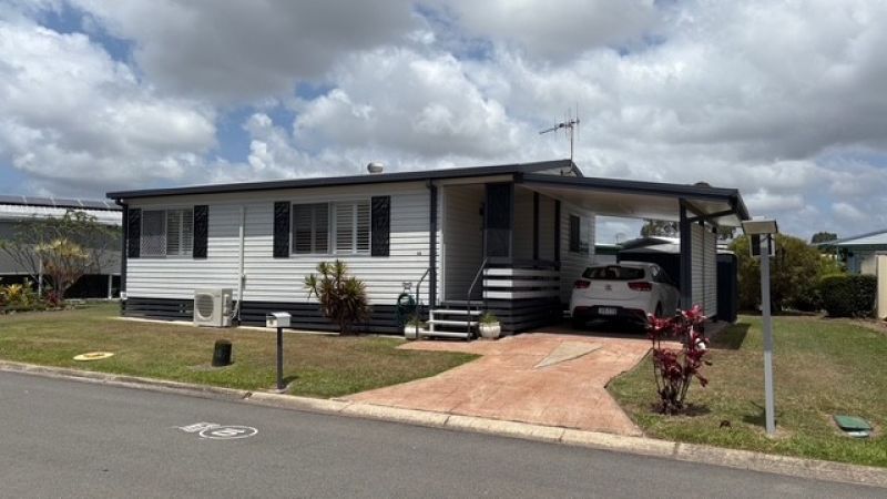 Freshly Renovated MOVE IN READY!!