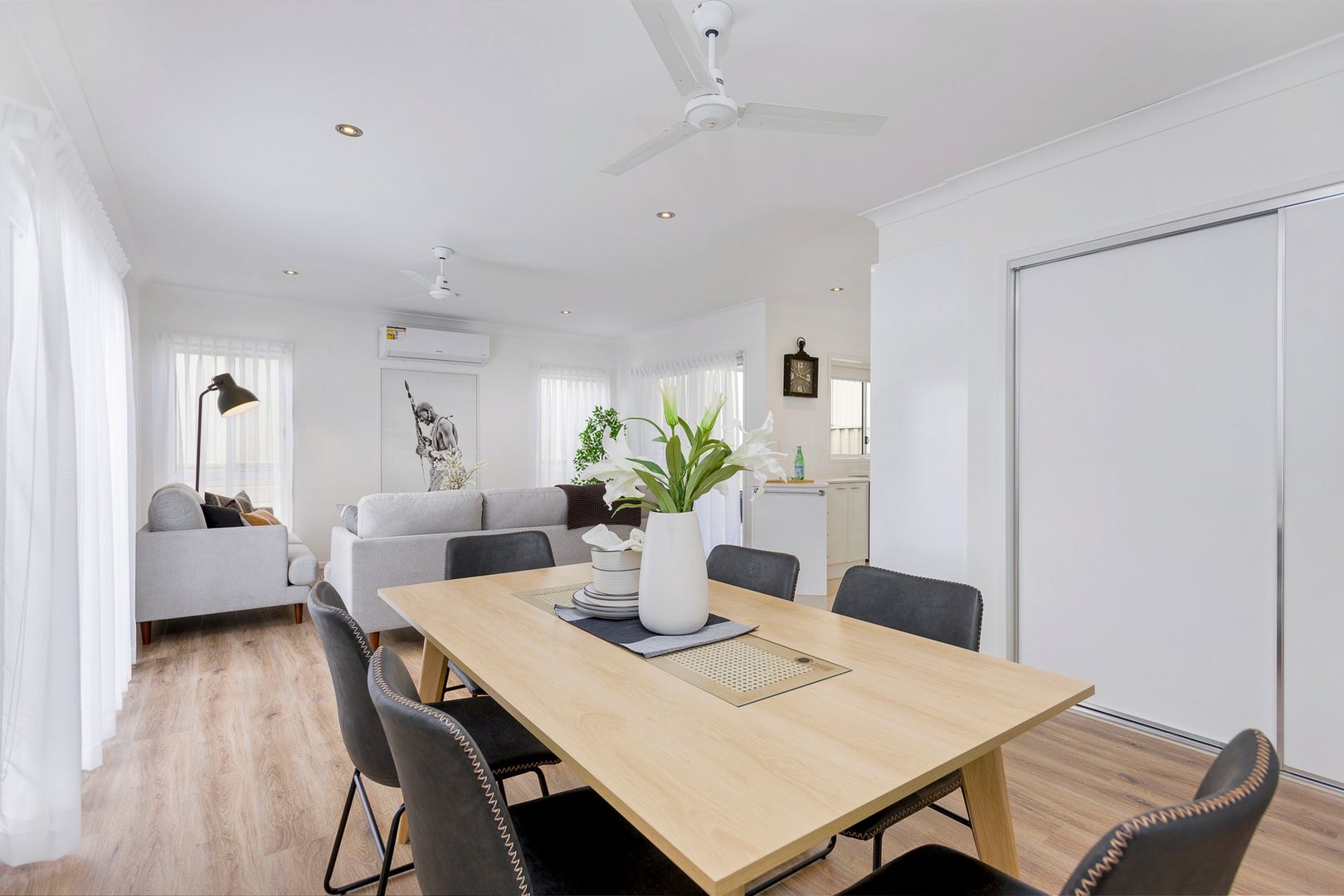 HOME 82 PALM LAKE RESORT TRUGANINA