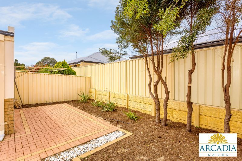 ARCADIA WATERS MADDINGTON - 2 Bedrooms and Stone Bench Tops