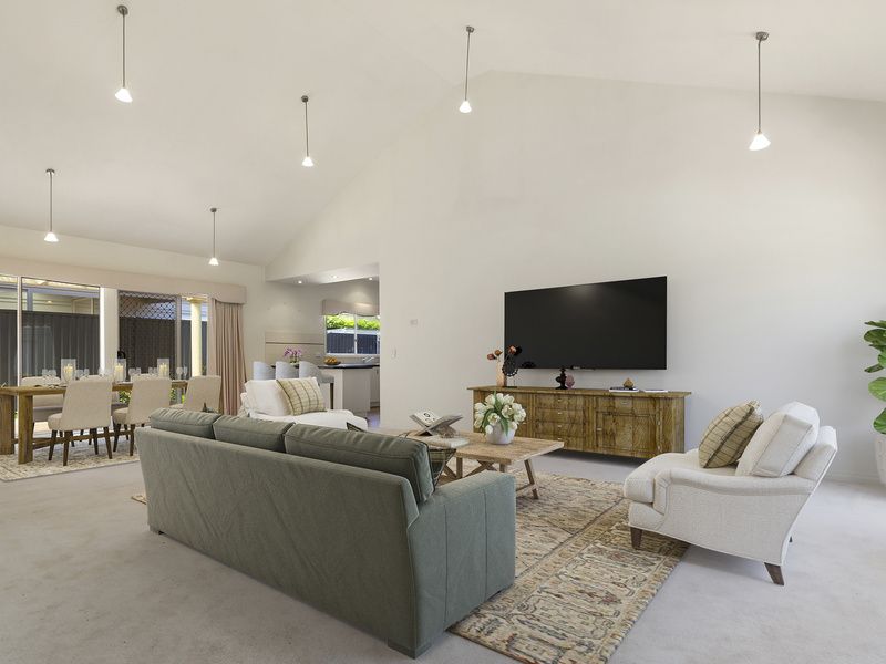 Stylish Home, Tranquil Setting