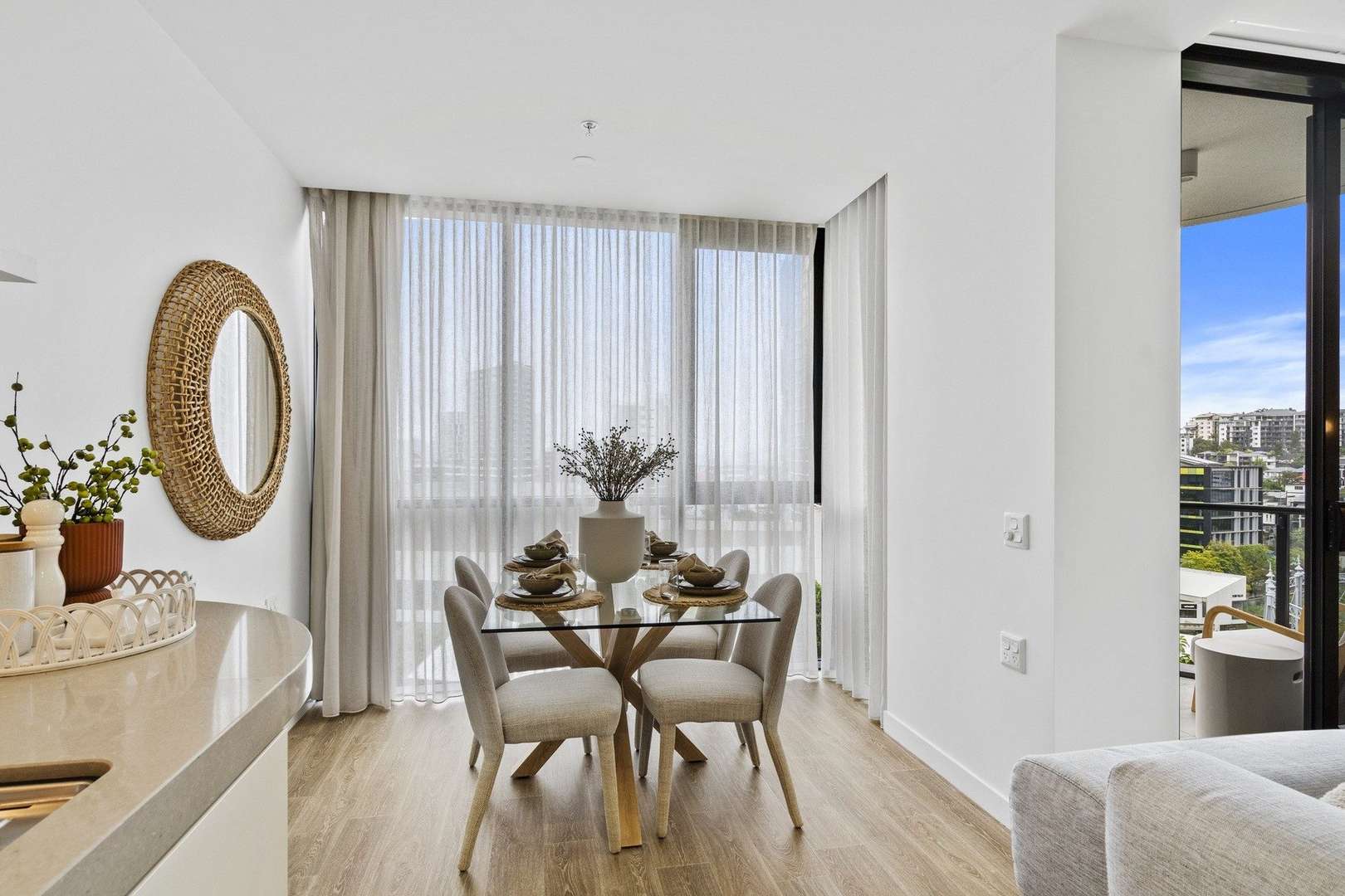 Seamless one bedroom apartment