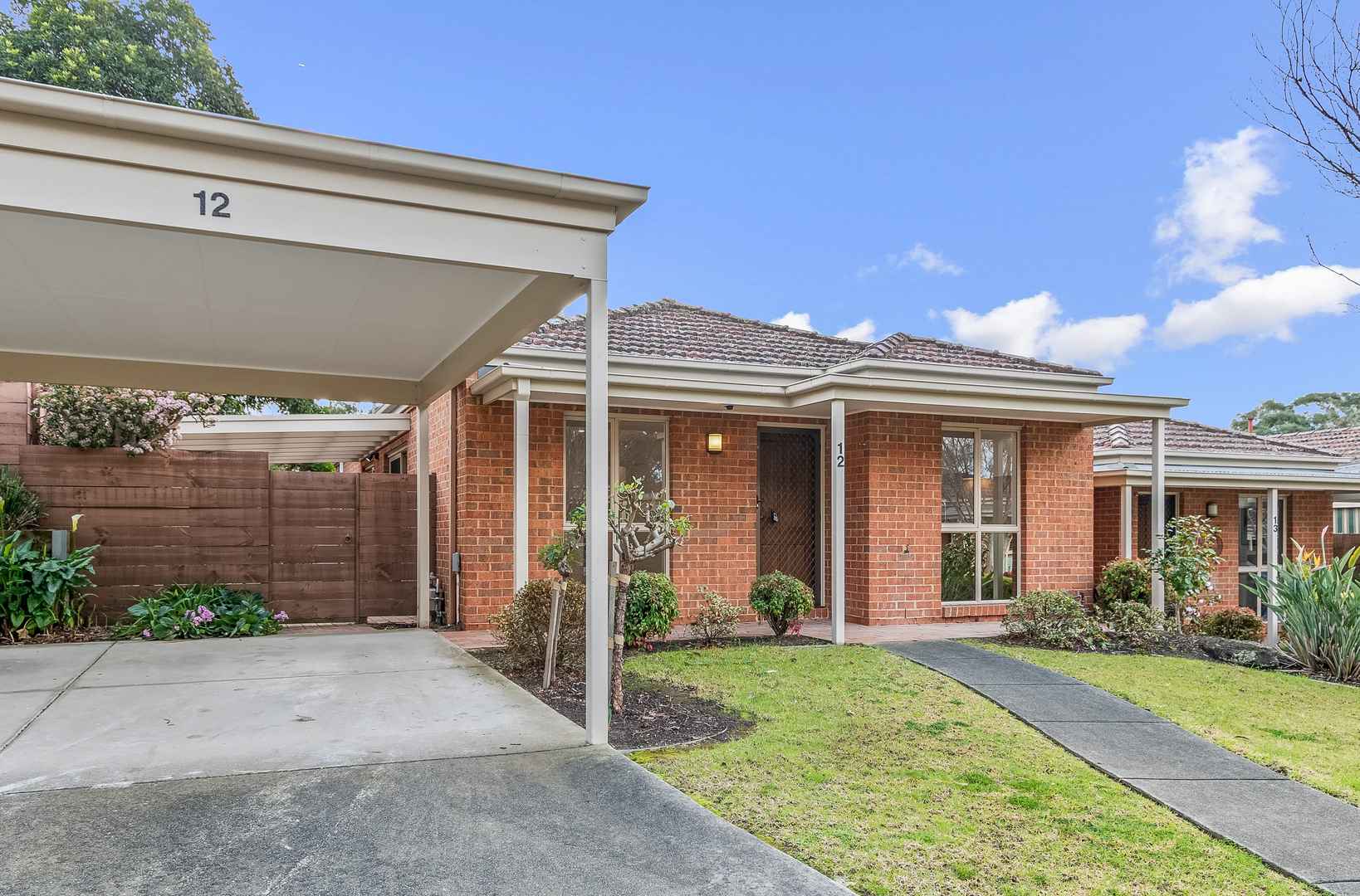 12/8 Pottage Circuit Macleod, VIC 3085