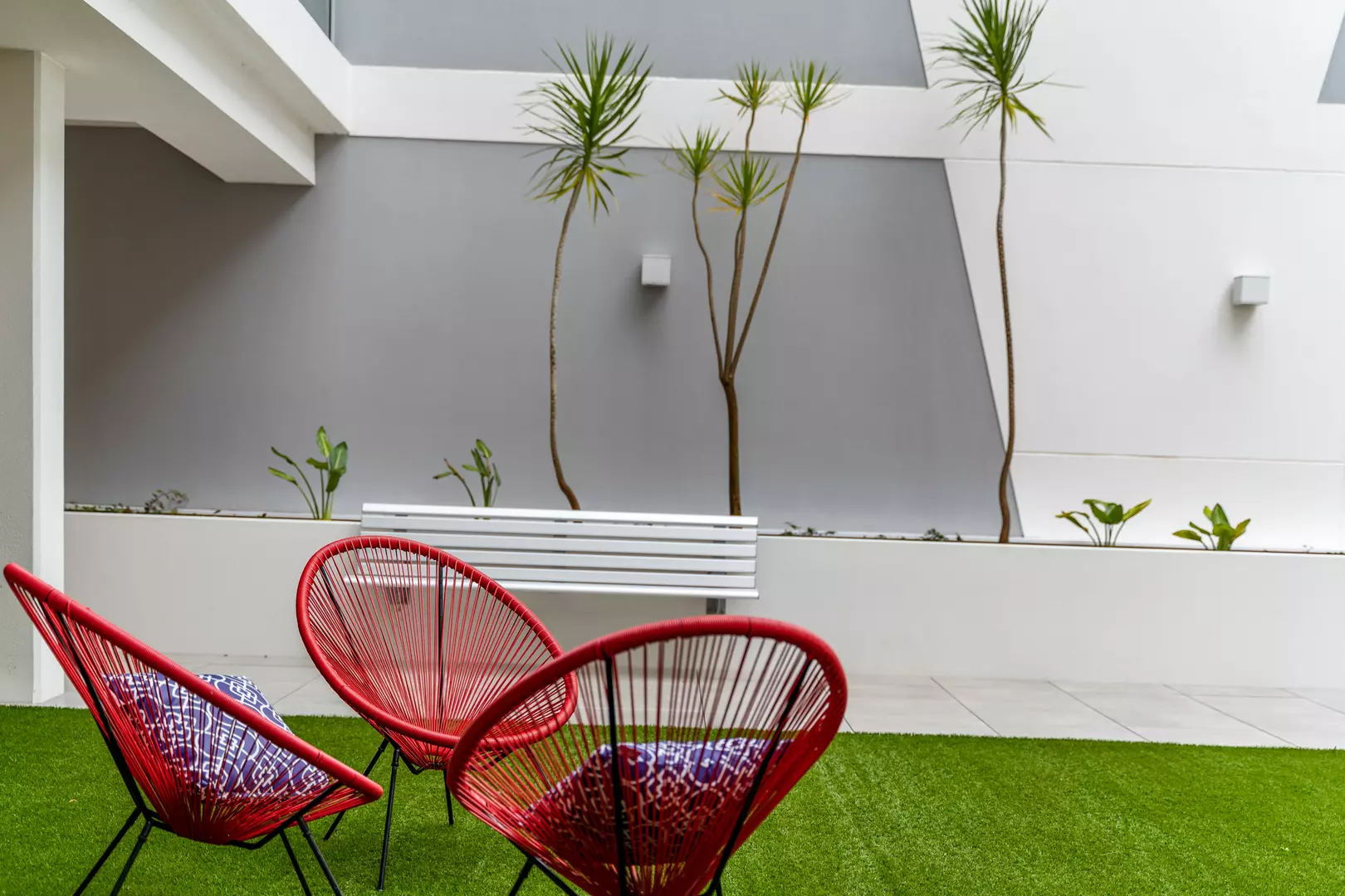 Entertainers delight - Corner property with wraparound balcony