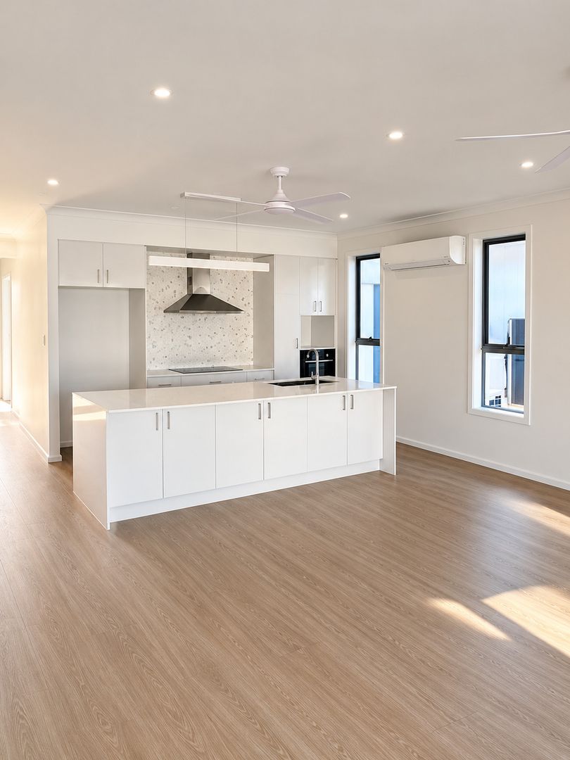 BRAND NEW HOME - Burpengary Pine Village