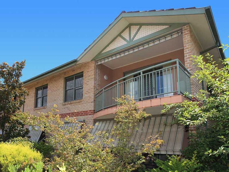 Picture perfect outlook and spacious proportions for relaxed retirement  living.