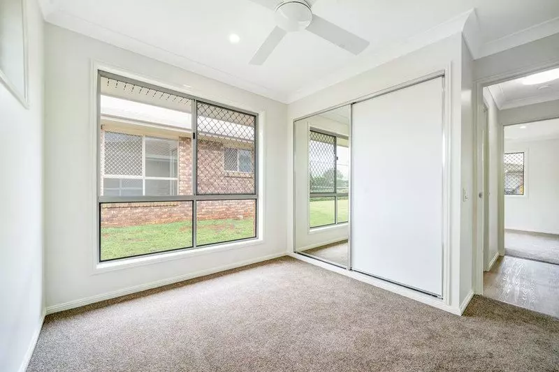 Under refurbishment!!!! A beautiful modern unit in a perfect position.