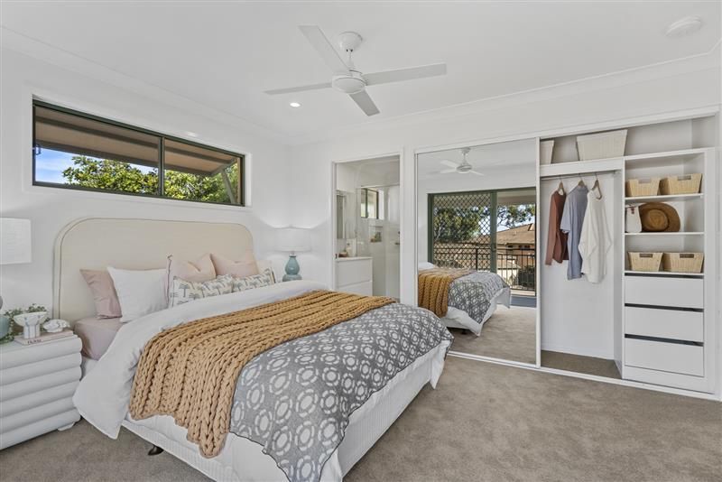 Spacious bayside living with 2-bedrooms