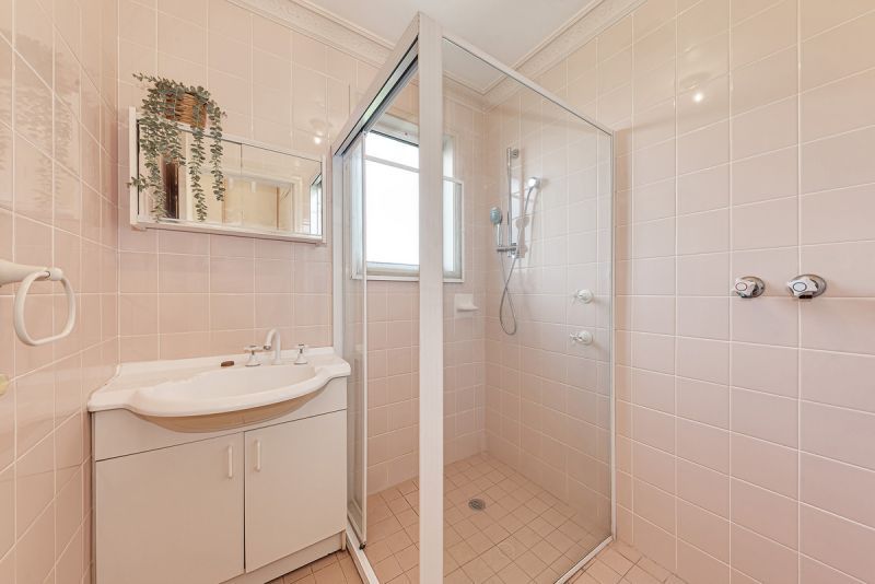 Elevated apartment with views