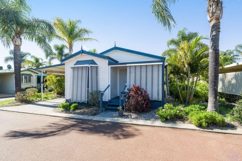 Riverside Gardens Estate - Site 211