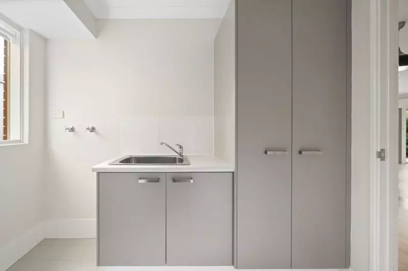 UNDER OFFER - Very Homely and Inviting Villa