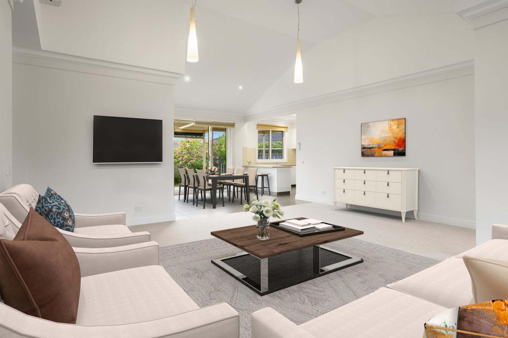 Refined Living with Seamless Outdoor Connection