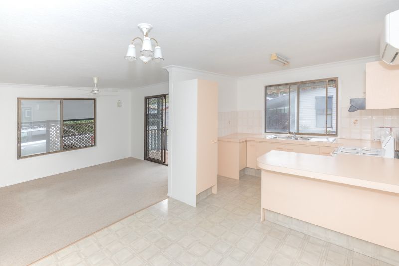 Burleigh Town Village, an Over 50's Pet friendly Residential Park