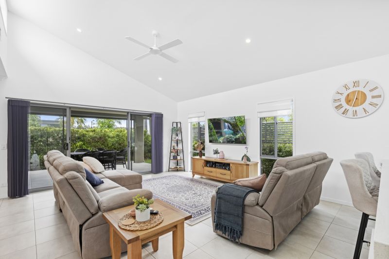 Site 28 - Established Atoll