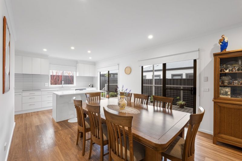 Lifestyle Communities Wollert - Charming two-bedroom home with stunning outdoor area