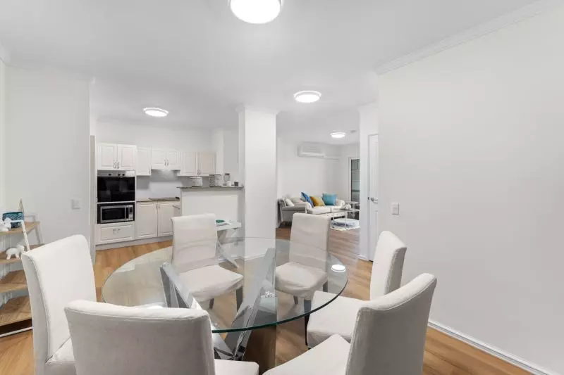 Three Bedroom Retirement Home, Don't Miss Out.....