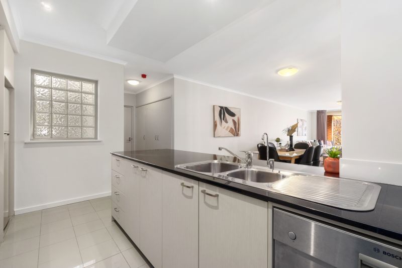 Contemporary Luxury Lifestyle!