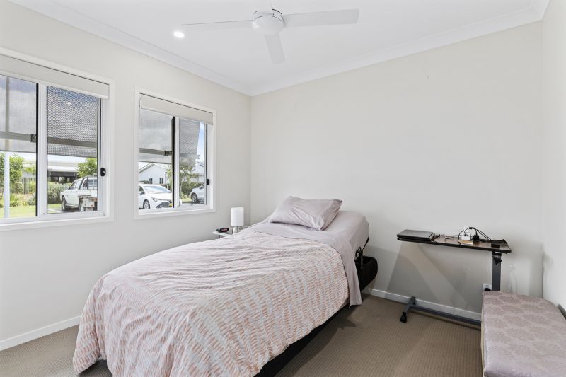 Hidden Oasis with Stunning Sunroom!