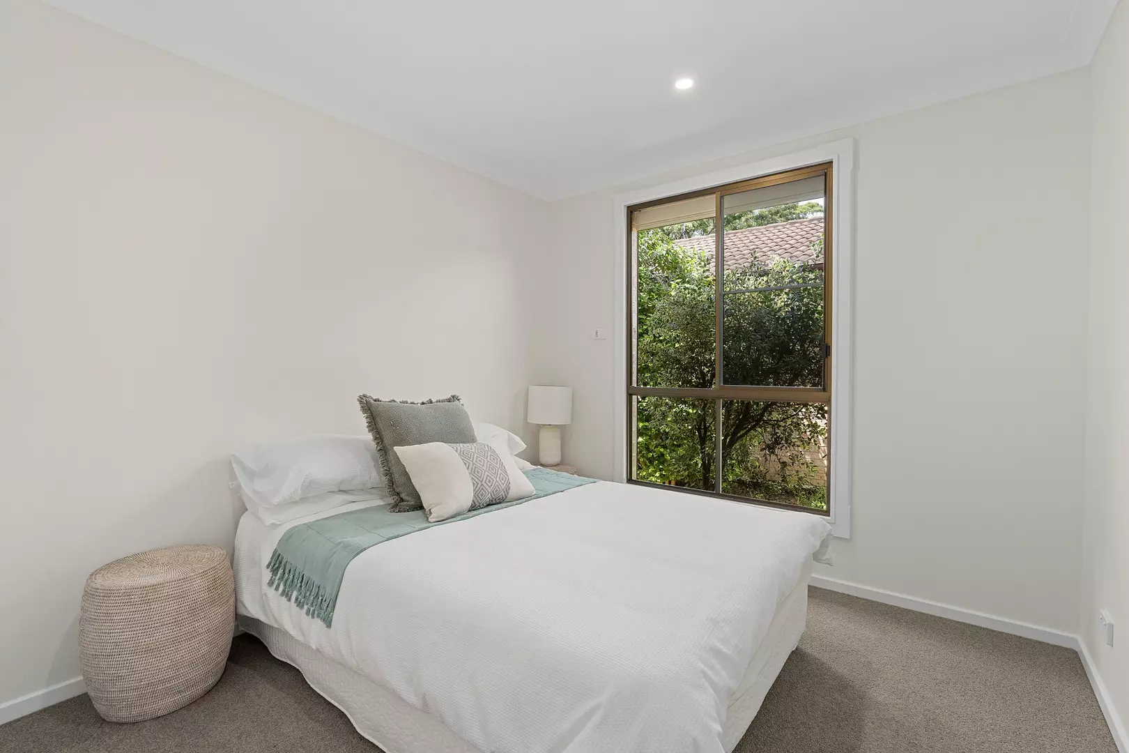 Spacious 2 Bedroom Home in a secluded setting