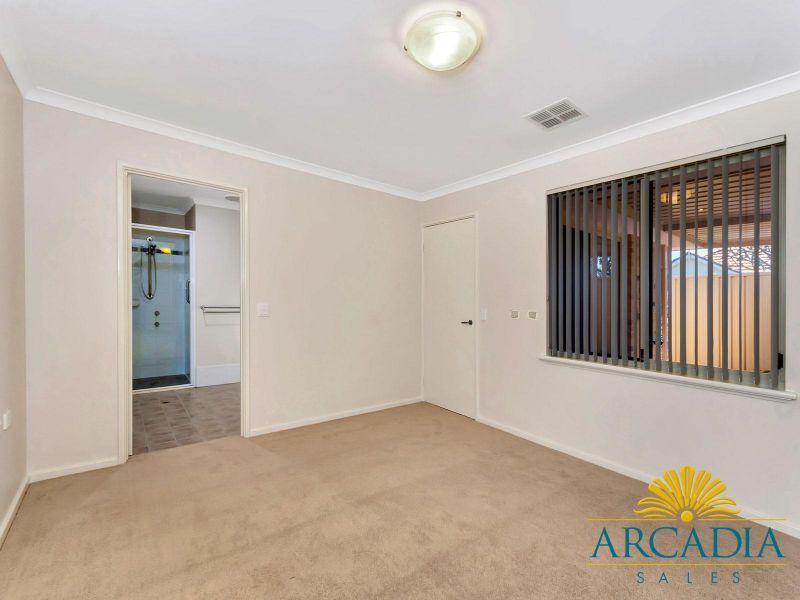 ARCADIA WATERS MANDURAH - Special Design 2 bedroom, Semi-Ensuite Bathroom