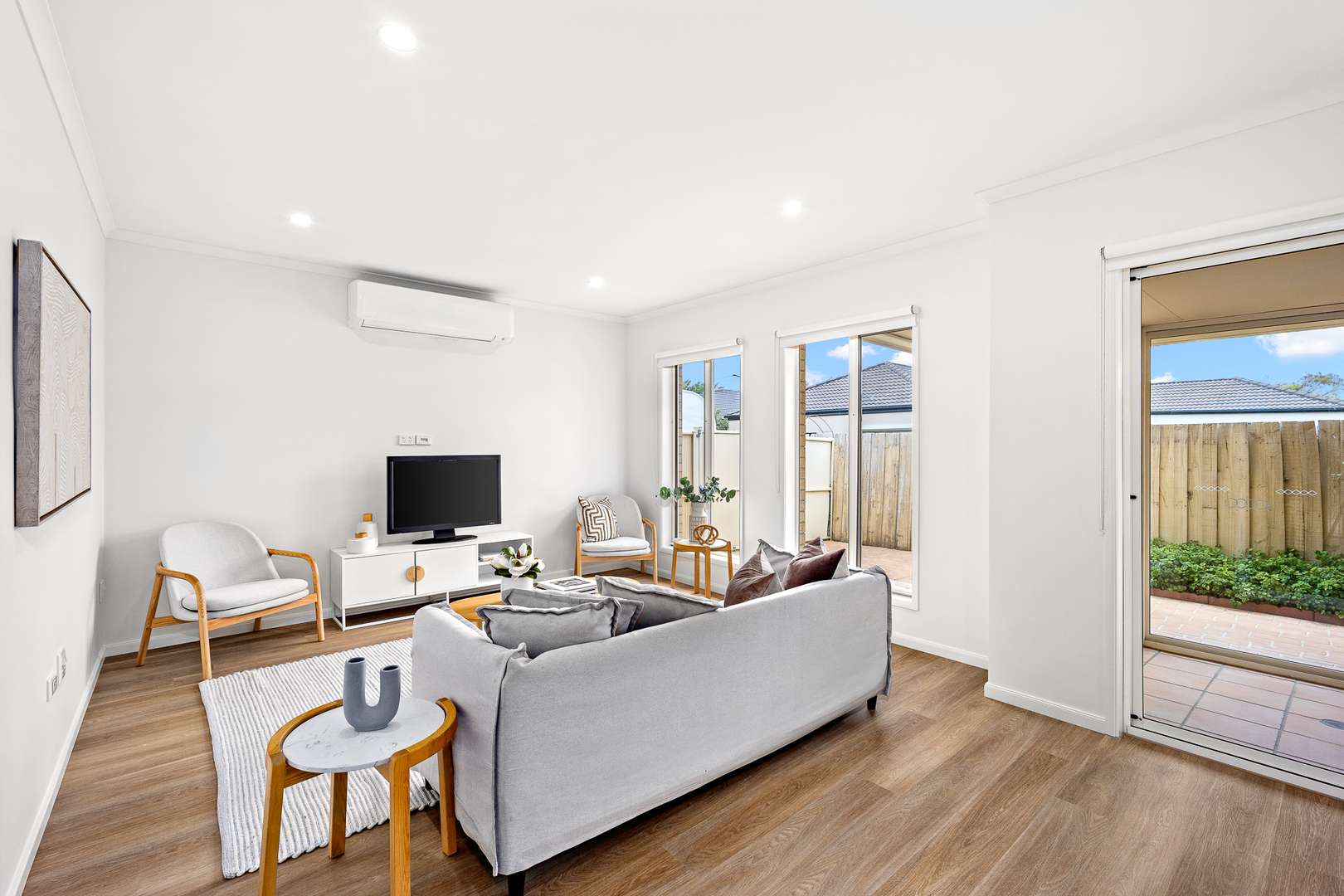 SPACIOUS 2 Bedroom Unit for Quality Living!