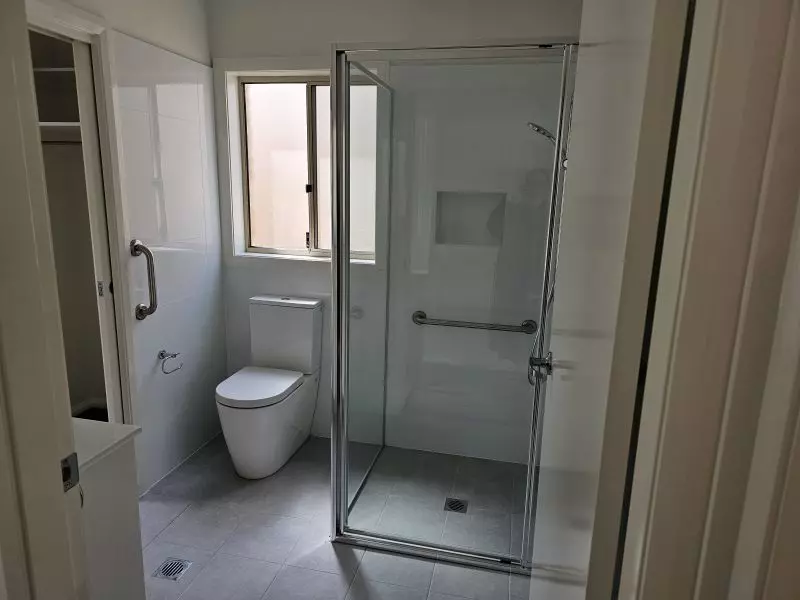 1 Bedroom + Sunroom and QLD room. North facing Lounge.