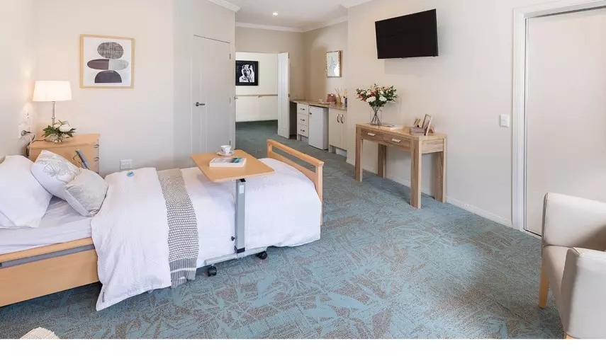 Palm Lake Care Deception Bay - Superior Single Suite with Private Ensuite