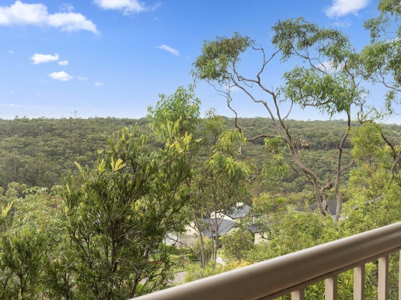 Light-filled villa with stunning bush view