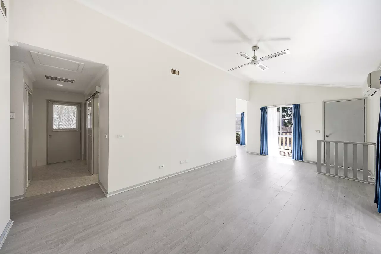 Palm Lake Resort Willow Lodge