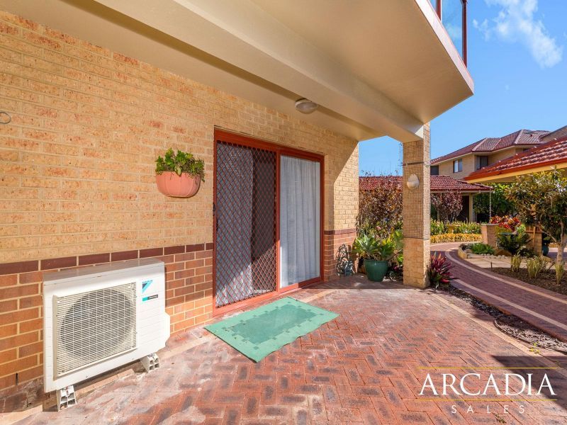 A beautifully renovated apartment is ready and waiting for you at Arcadia Waters Bicton.
