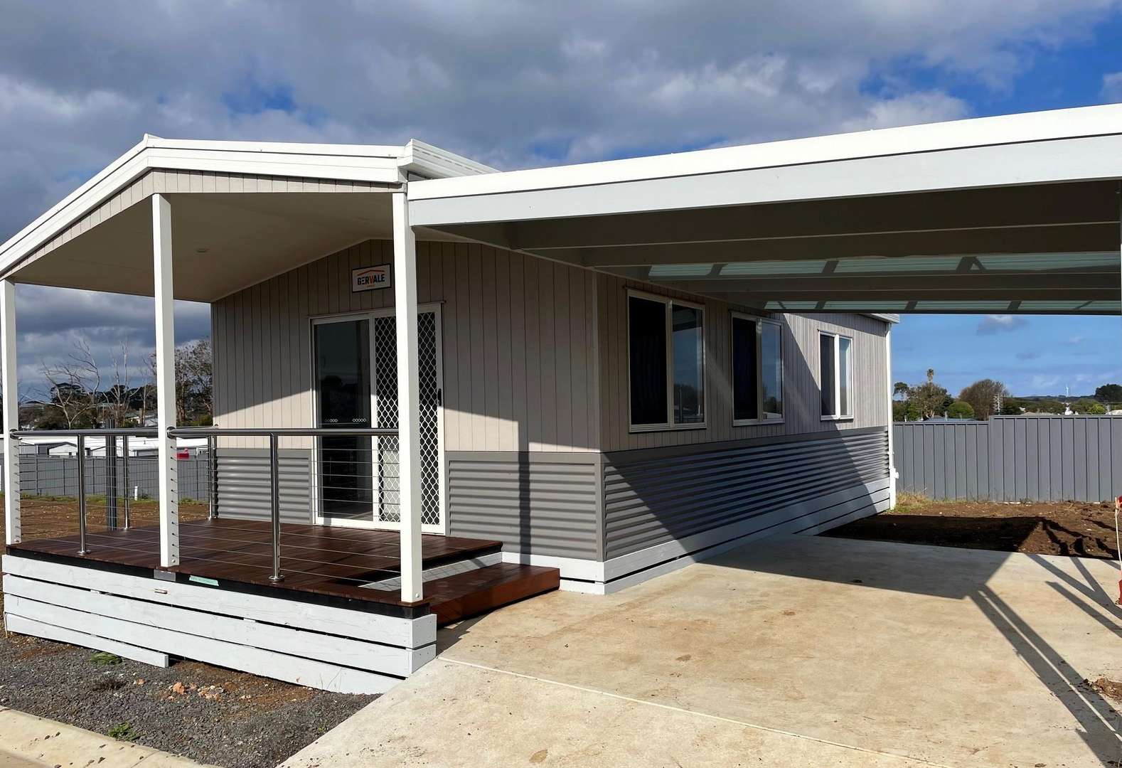 Portland Tourist Park - New Homes - The Lorikeet