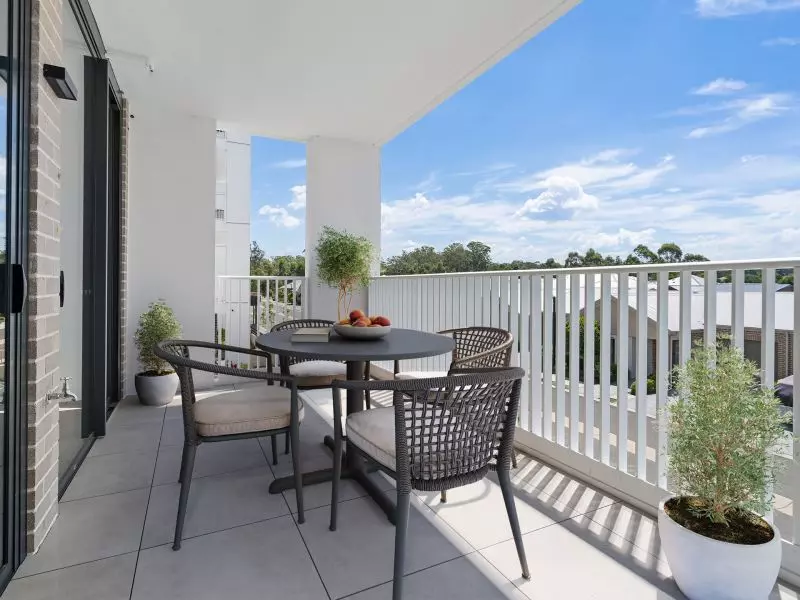 Elegant Apartment with Sunlit Balcony with this 'Finch Design'