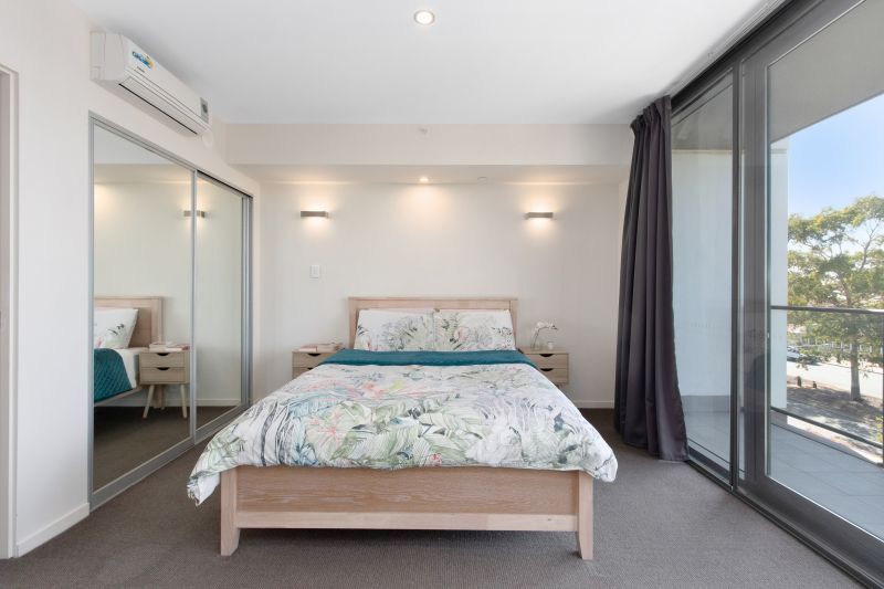 Superb Living by the River