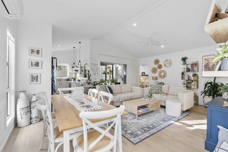 Light, Space and a Private Alfresco Retreat